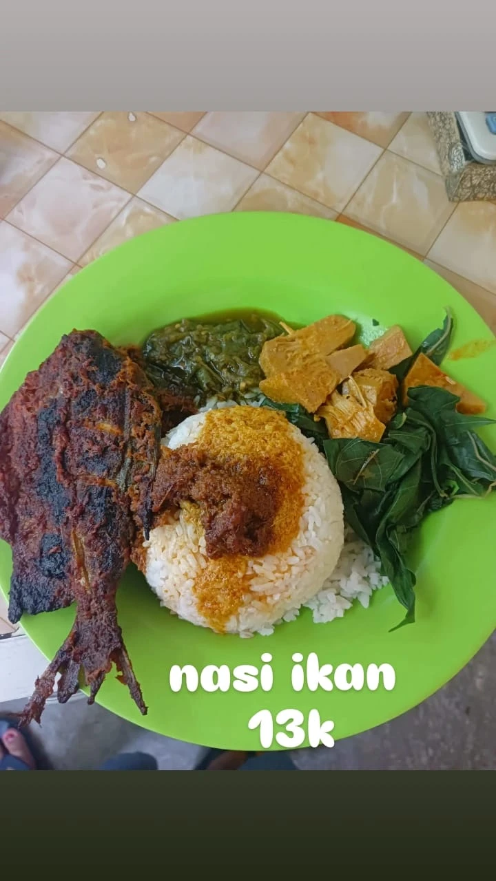Nasi Ikan Bawal Bakar Padang