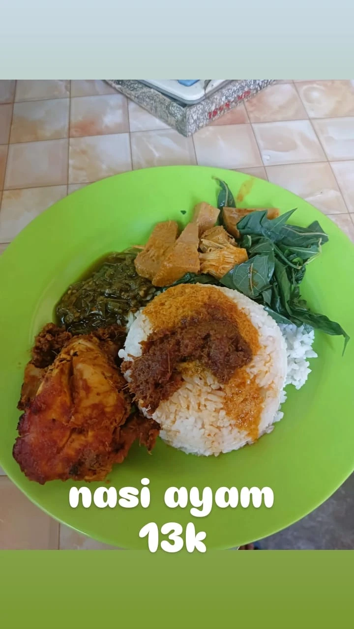 Nasi Padang Ayam Goreng